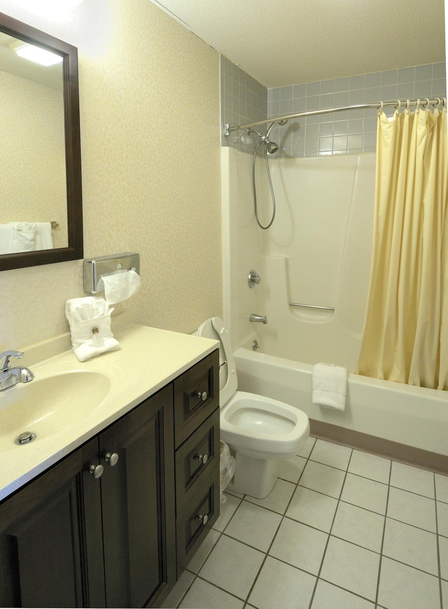 Regency Inn & Suites Вэст спрингфильд Экстерьер фото